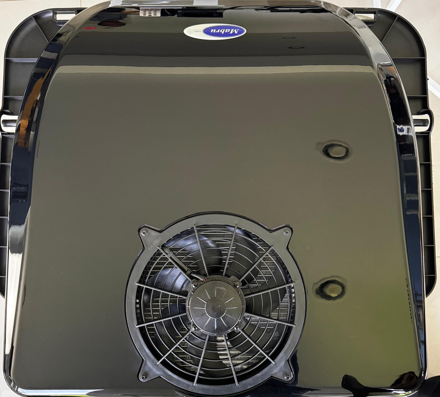 ROOFTOP 12V AIR CONDITIONER 12000 BTU FOR VEHICLES: CAMPERVANS, RV, PROMASTER, SPRINTER, TRANSIT by MABRU
