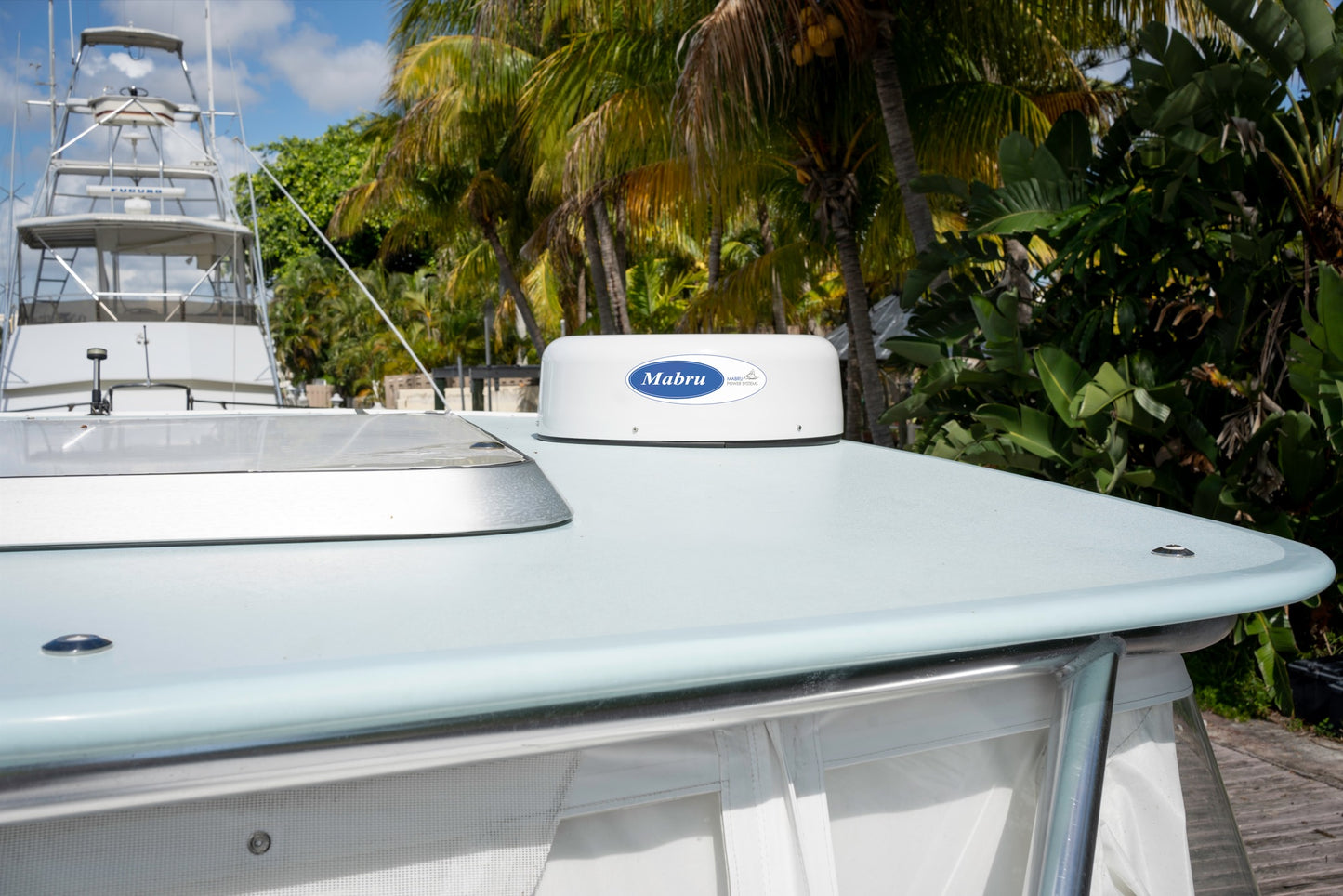 Mabru RadAir™ 12,000 BTU 12V DC Air Conditioner